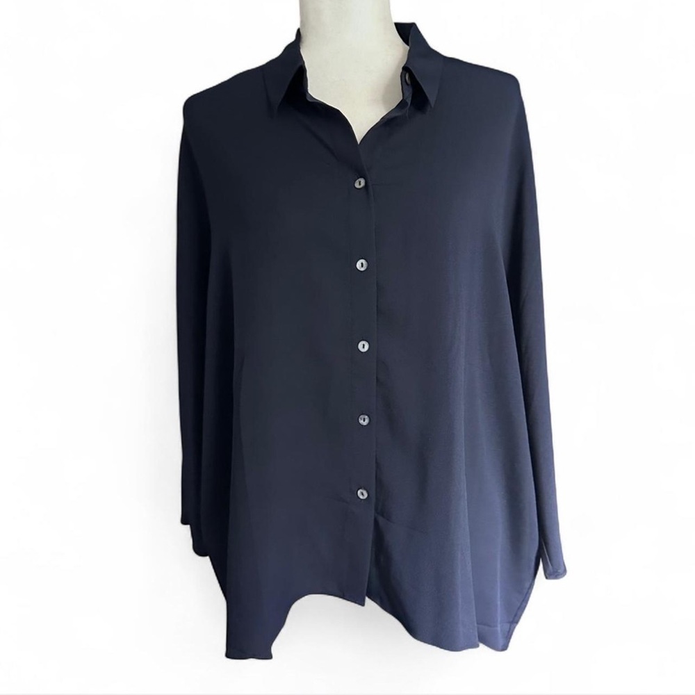 Chico's Dark Blue Women's Button-Down Blouse Flowy 3/4 Sleeve size 2 (L)